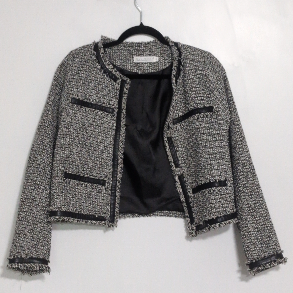 Macy McCoy crop blazzer
